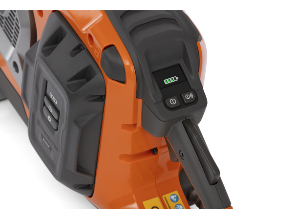 K 1 PACE MOTORKAPPESAG 14" X-HALT™ Husqvarna - Batteridrevet 