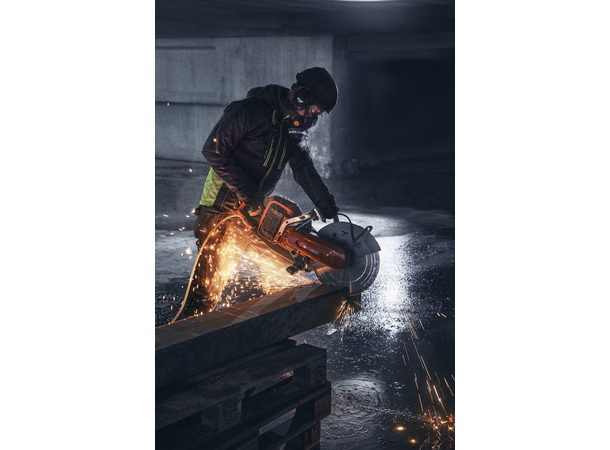 K 1 PACE MOTORKAPPESAG 14" X-HALT™ Husqvarna - Batteridrevet 