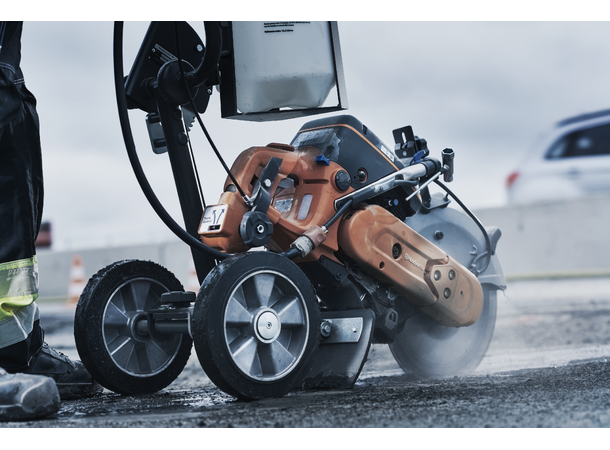 K 770 MOTORKAPPESAG 14" Husqvarna - Bensindrevet 