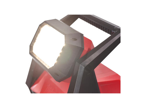 ARBEIDSLAMPE HIGH OUTPUT AREA M18 HOAL-0 4000 Lumens - Milwaukee 