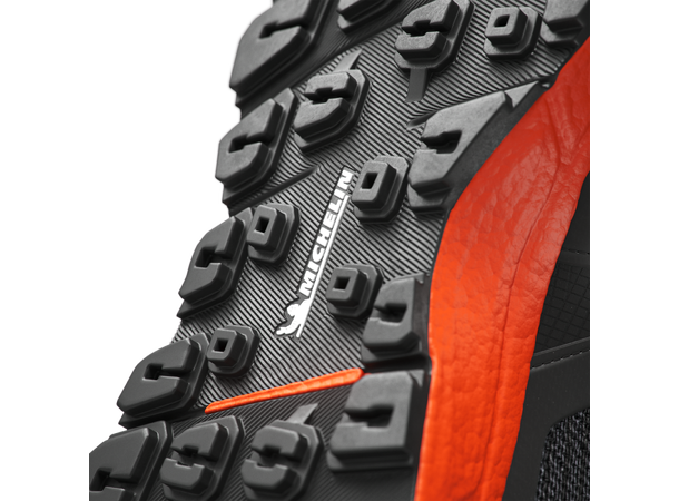 VERNESKO REVOLUTION 2 GTX HIGH 36 Solid Gear 