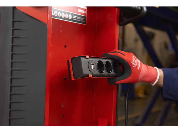 VERKTØYVOGN 7 SKUFFER TOOLGUARD™ 30" / 78 CM SRC30-1 - Milwaukee 